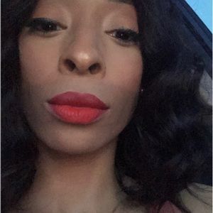 Meet your Posher, Elicis